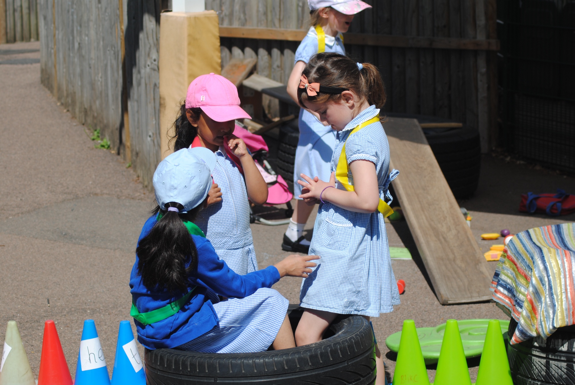 F2 image children playing